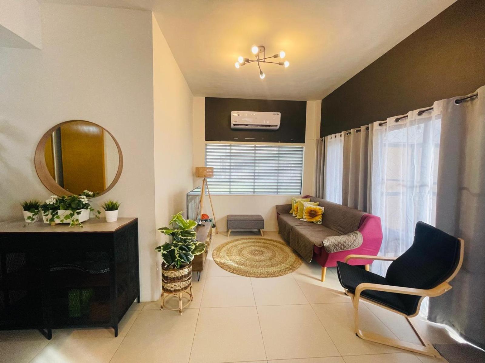 Seafront Residences Vacation Getaway San Juan  Eksteriør bilde